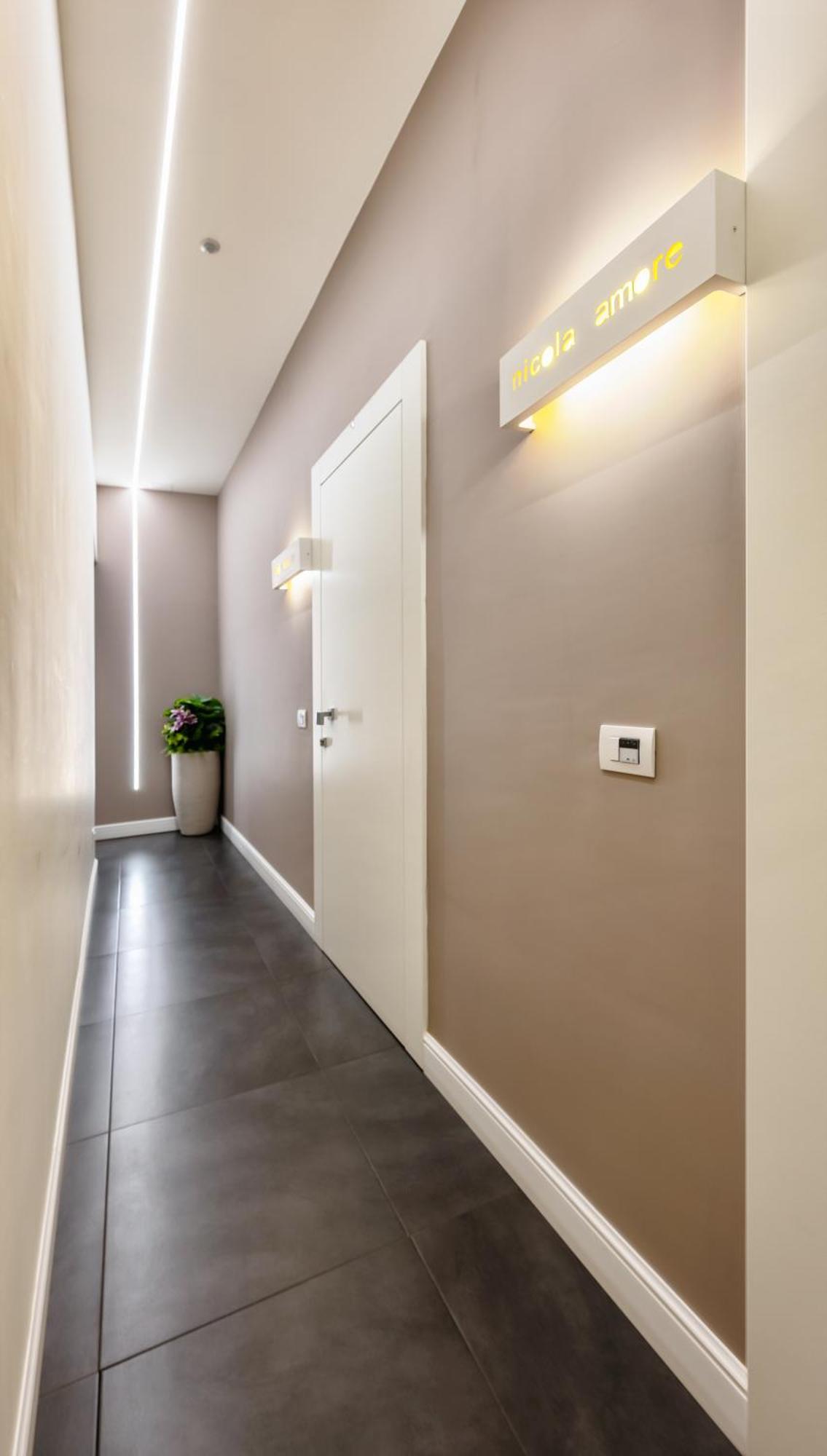 Napoli Squares Suites Экстерьер фото